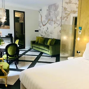The Unique Brera Guest house